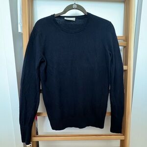 Everlane navy cashmere sweater